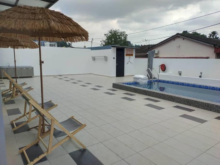 Evening/Night De Ville-50Pax Private Pool Bbq Ipoh Eksteriør bilde